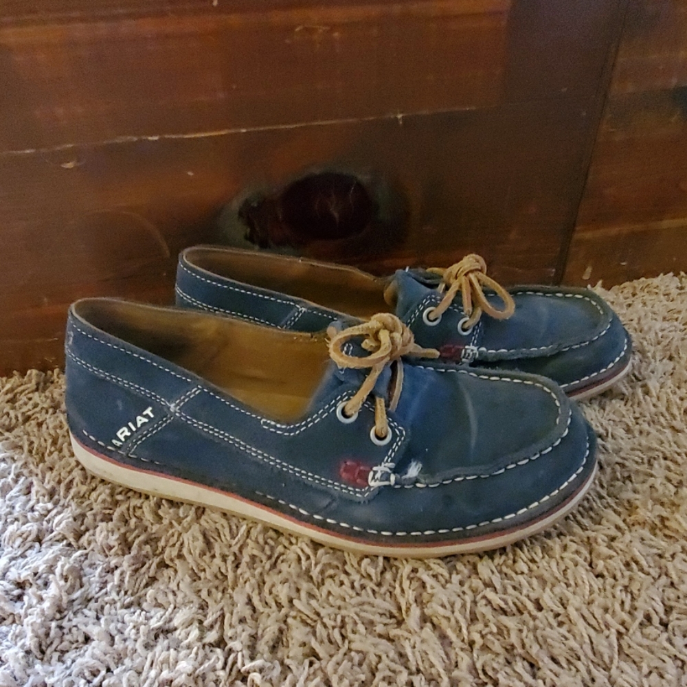 Ariat shoes